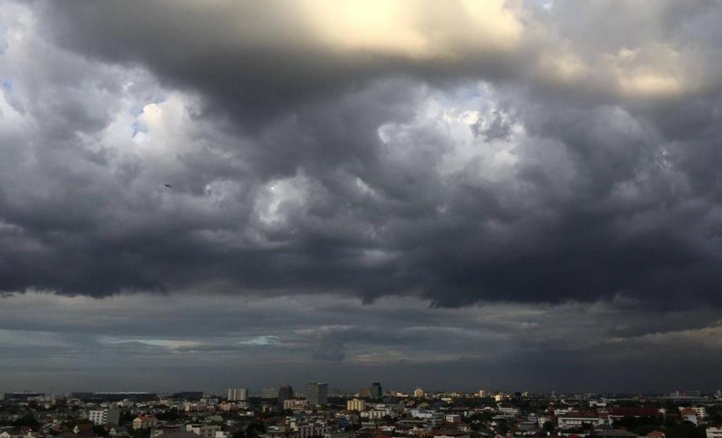 ภาคเหนือได้รับ “คำเตือนสภาพอากาศ” ระวังพายุฝนฟ้าคะนองและลมแรง