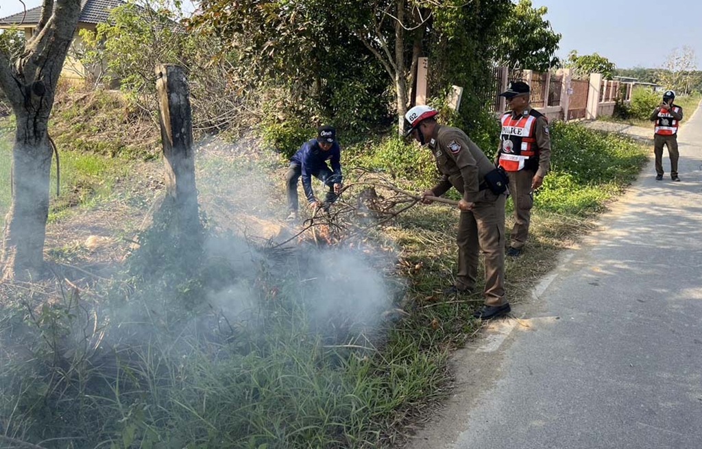 ตำรวจเชียงราย จับกุมผู้ต้องหาวางเพลิง 2 ราย อ้างไม่ทราบว่ามีการห้ามเผาในช่วงควบคุมฝุ่น PM2.5